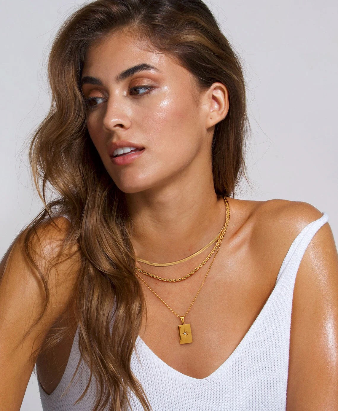 18K Gold Starburst Pendant Herringbong Snake Rope Chain Layered Necklace