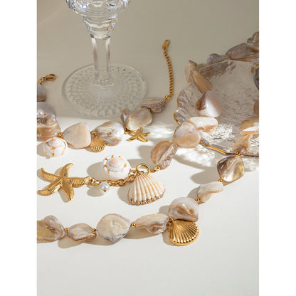 18K Gold Chunky Summer Seashell Statement Choker Necklace