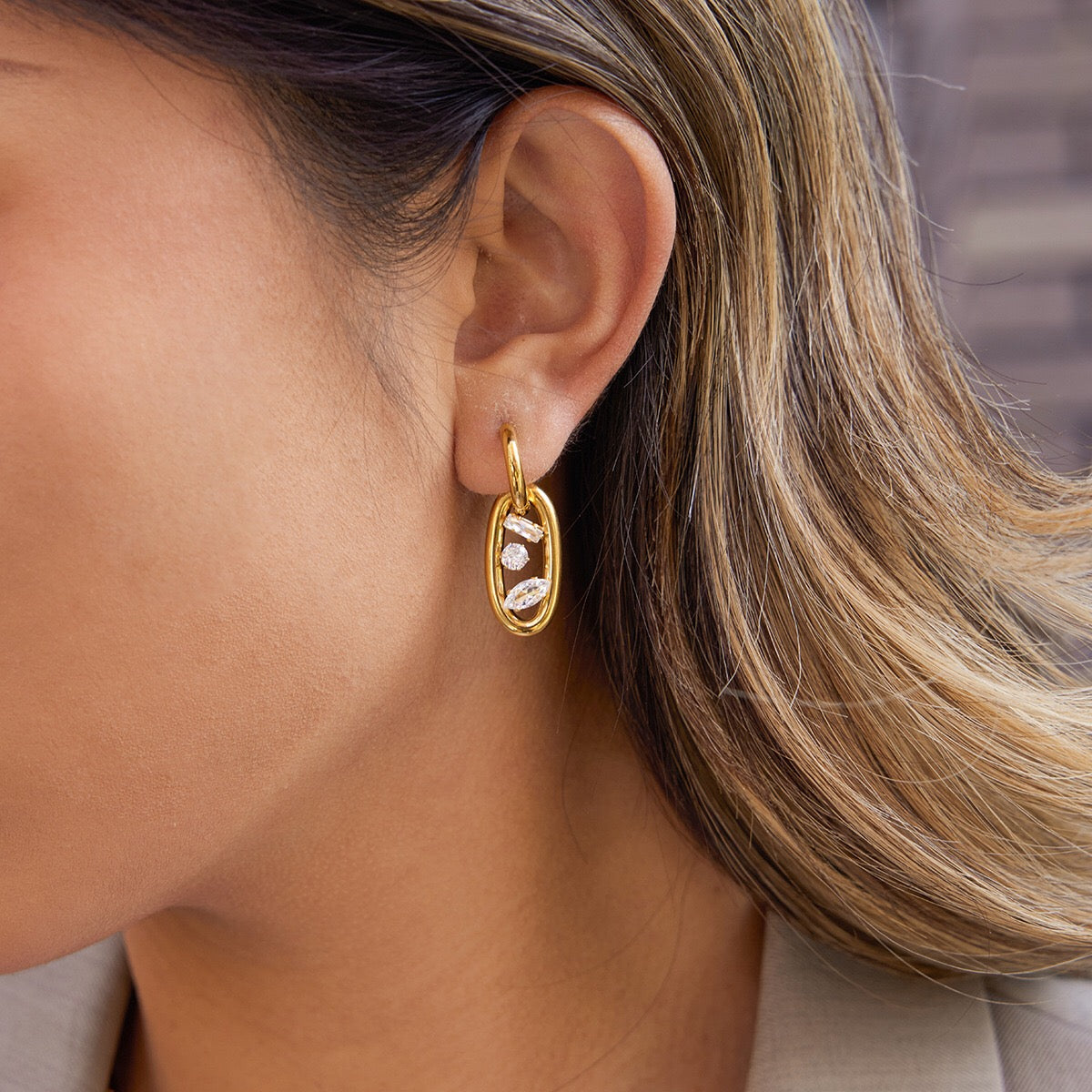 18K Gold The Spotlight Small Hoop Dangle Drop Huggie Earrings