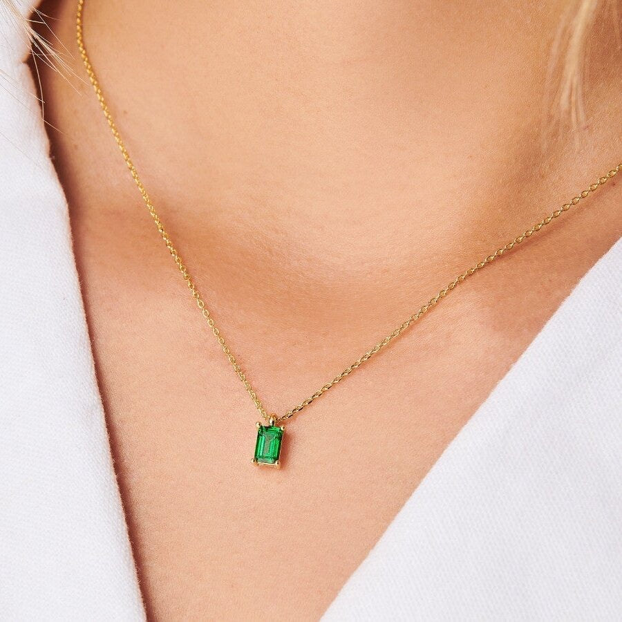 18K Gold Minimalist Birthstone Necklace