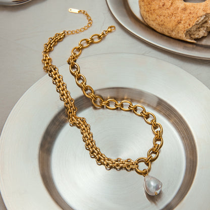 18K Gold Royal Pearl Pendant Dainty Chain Layered Necklace Set