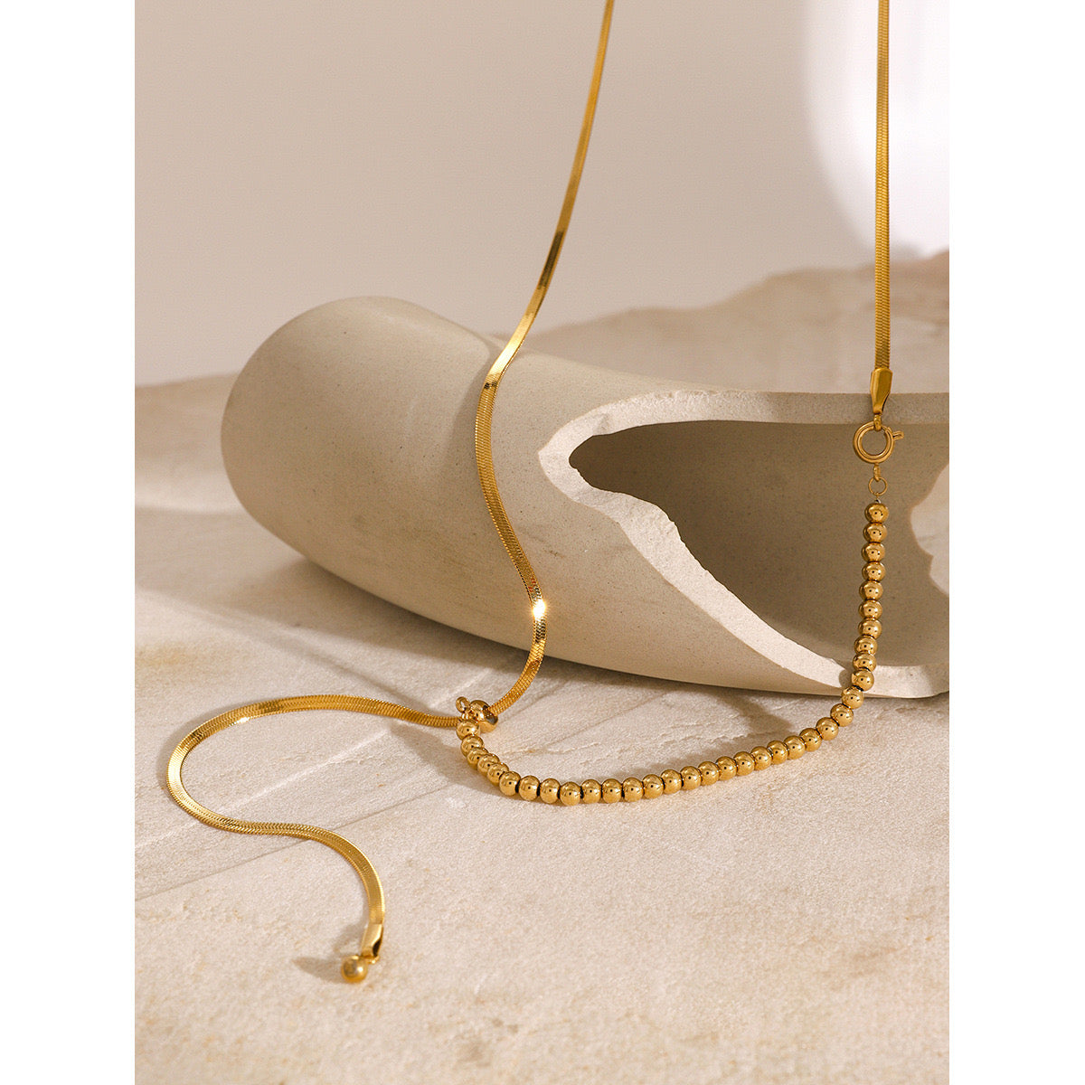 18K Gold Herringbone Chain Beaded Lariat Necklace