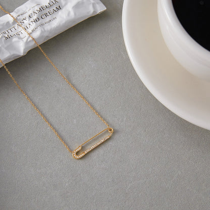 18K Gold Safety Pin Pendant Dainty Chain Layered Necklace Set