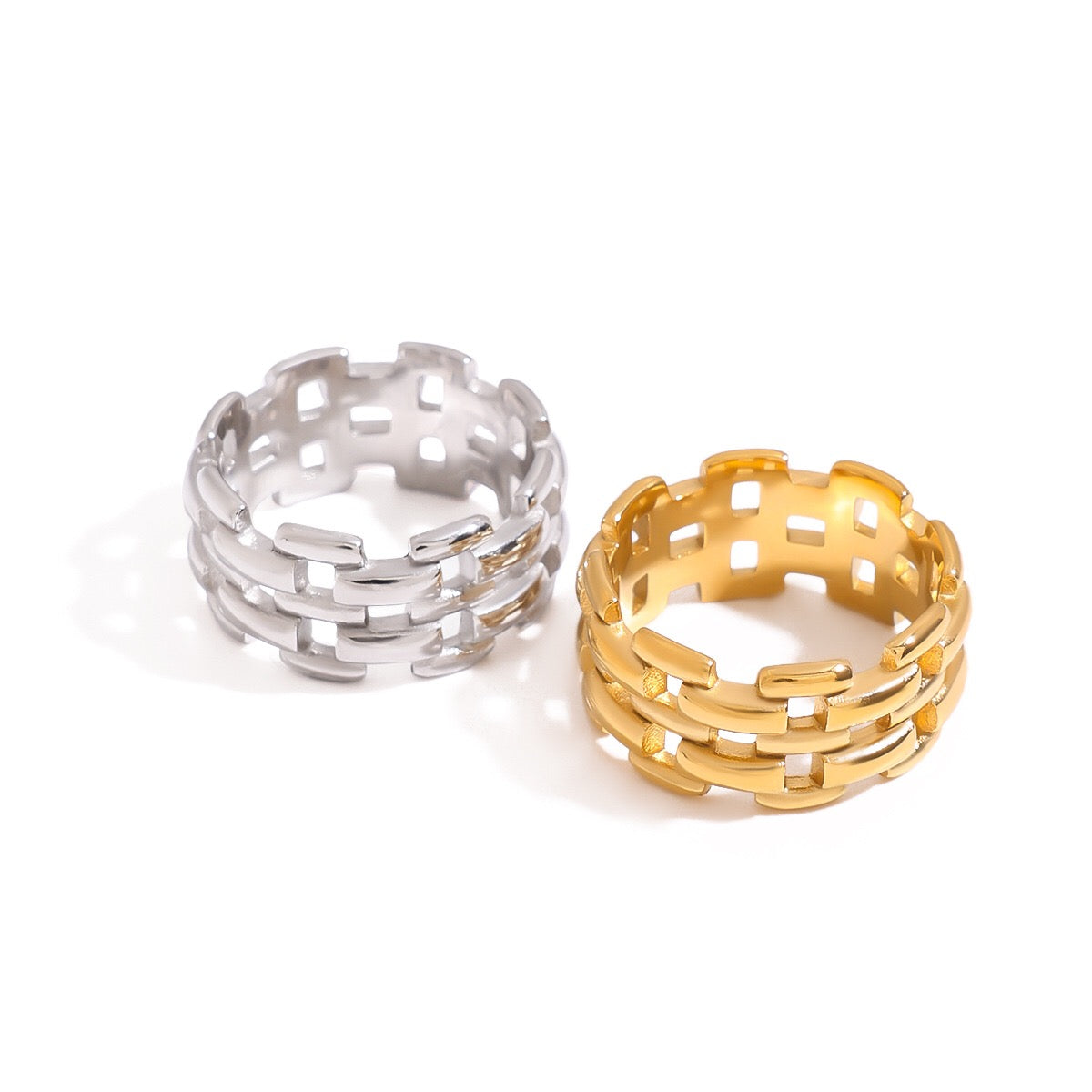 18K Gold Status Watch Band Chain Ring