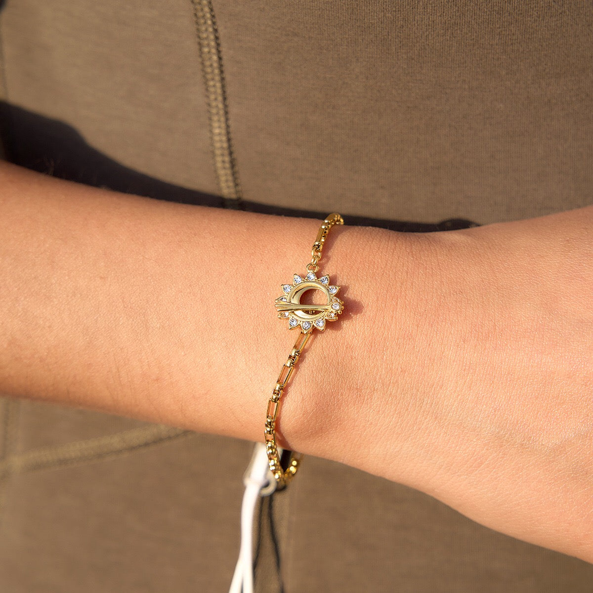 18K Gold Solstice Glow Sun Paperclip Chain Toggle Bracelet Jewelry Set