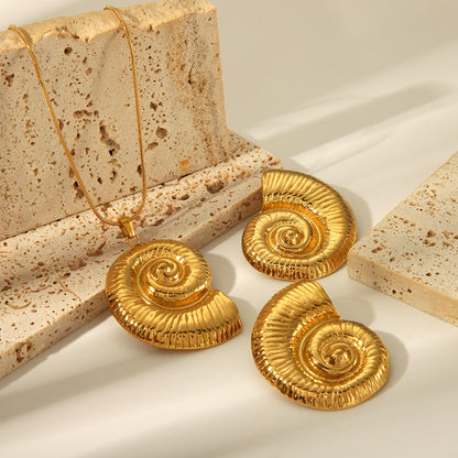 18K Gold Summer Shell Pendant Statement Stud Earrings