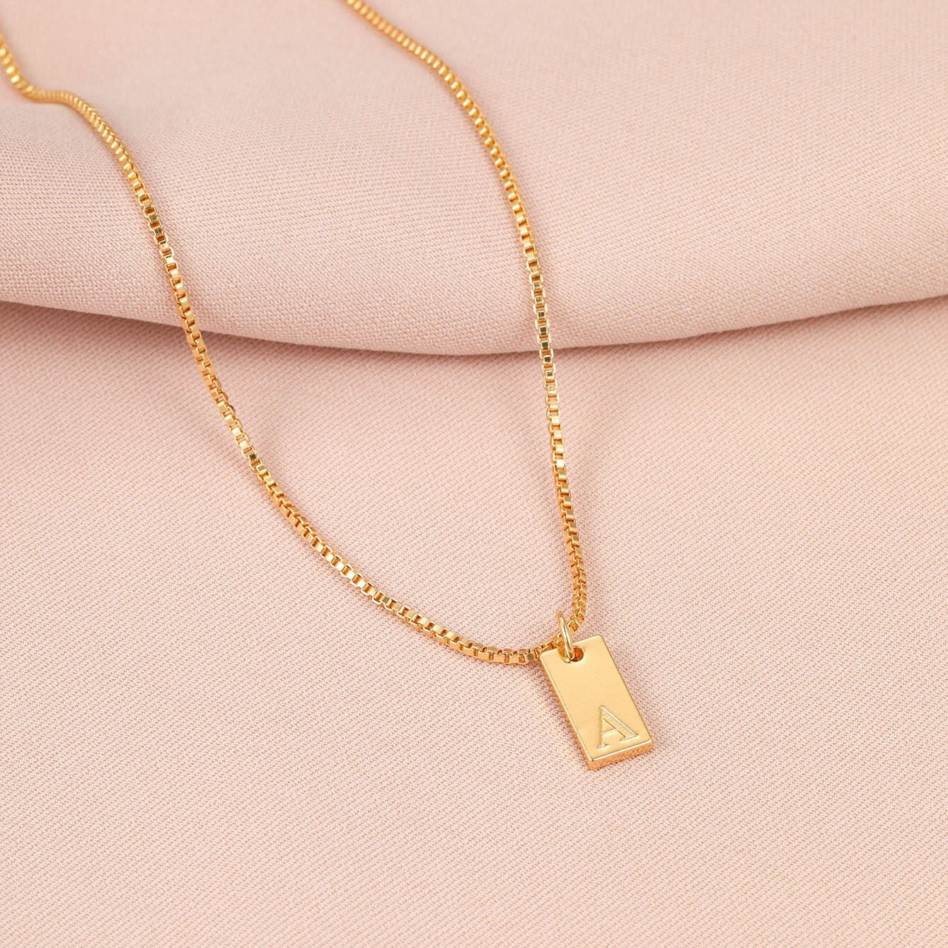 14K Gold Minimalist Initial Bar Necklace - 