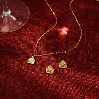 18K Gold Written in Love Bling Heart Pendant Dainty Necklace