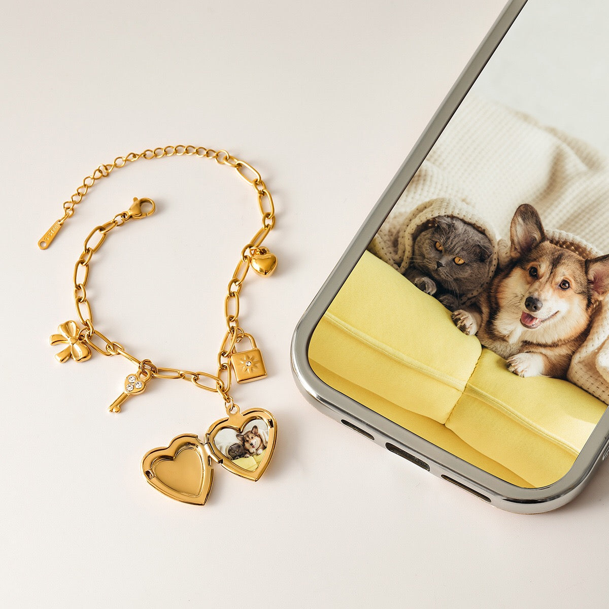 18K Gold Heart Locket Chunky Charm Bracelet