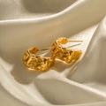 18K Gold Chic Design Small Hoop Huggie Earrings