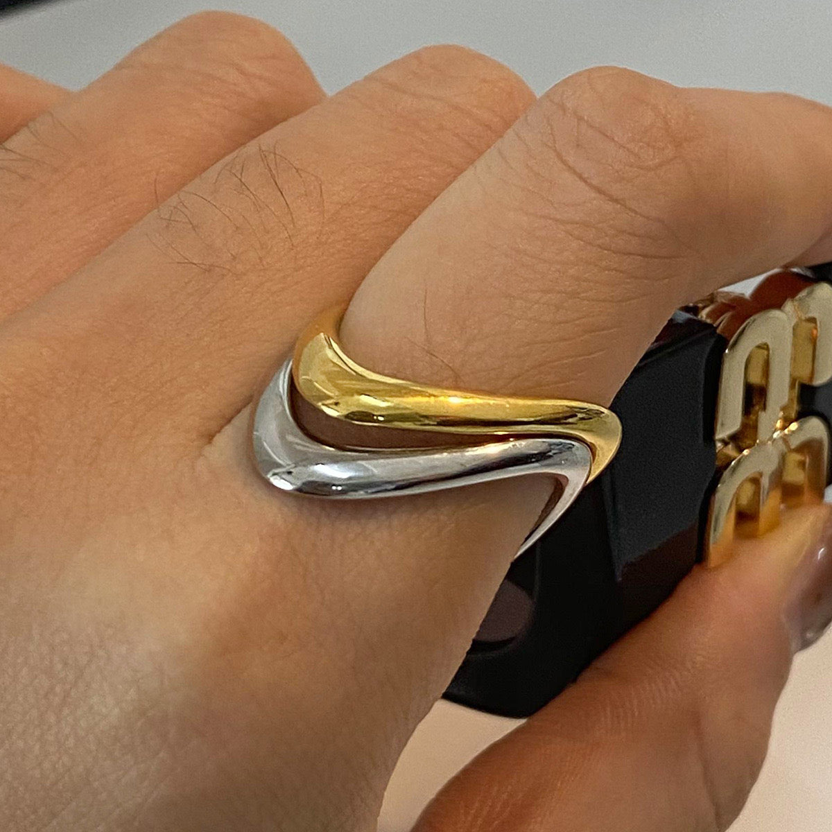 18K Gold Silm Chic Stacking Silver Ring