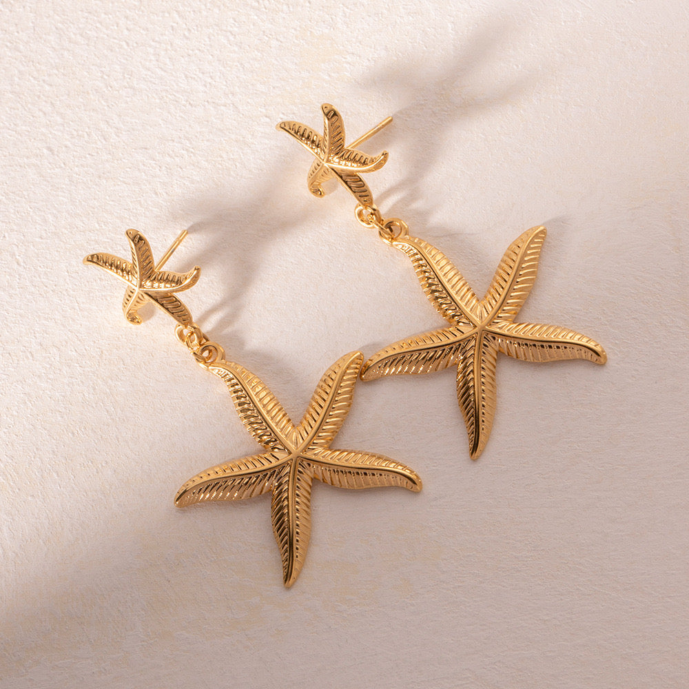 18K Gold Starfish Dangle Earrings