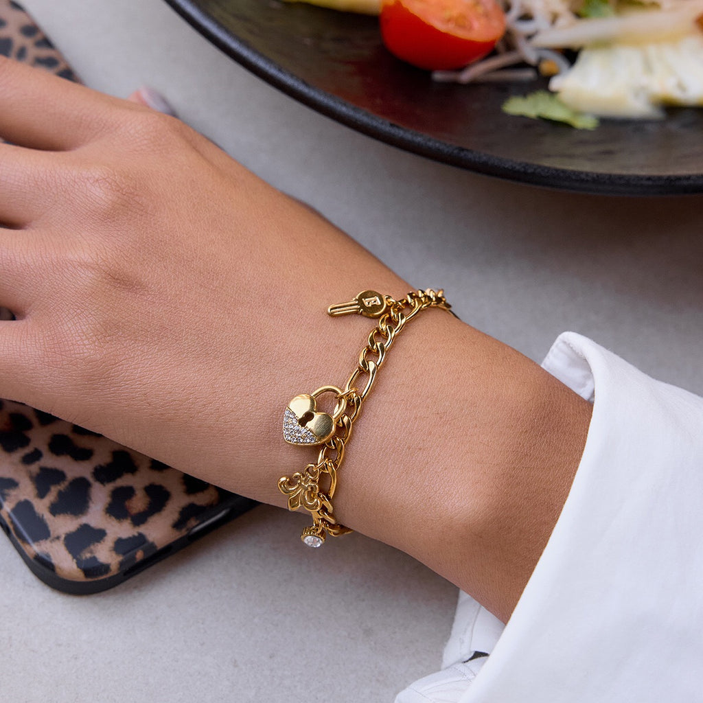18K Gold Secret Lover Heart Lock and Key Charm Chunky Chain Bracelet
