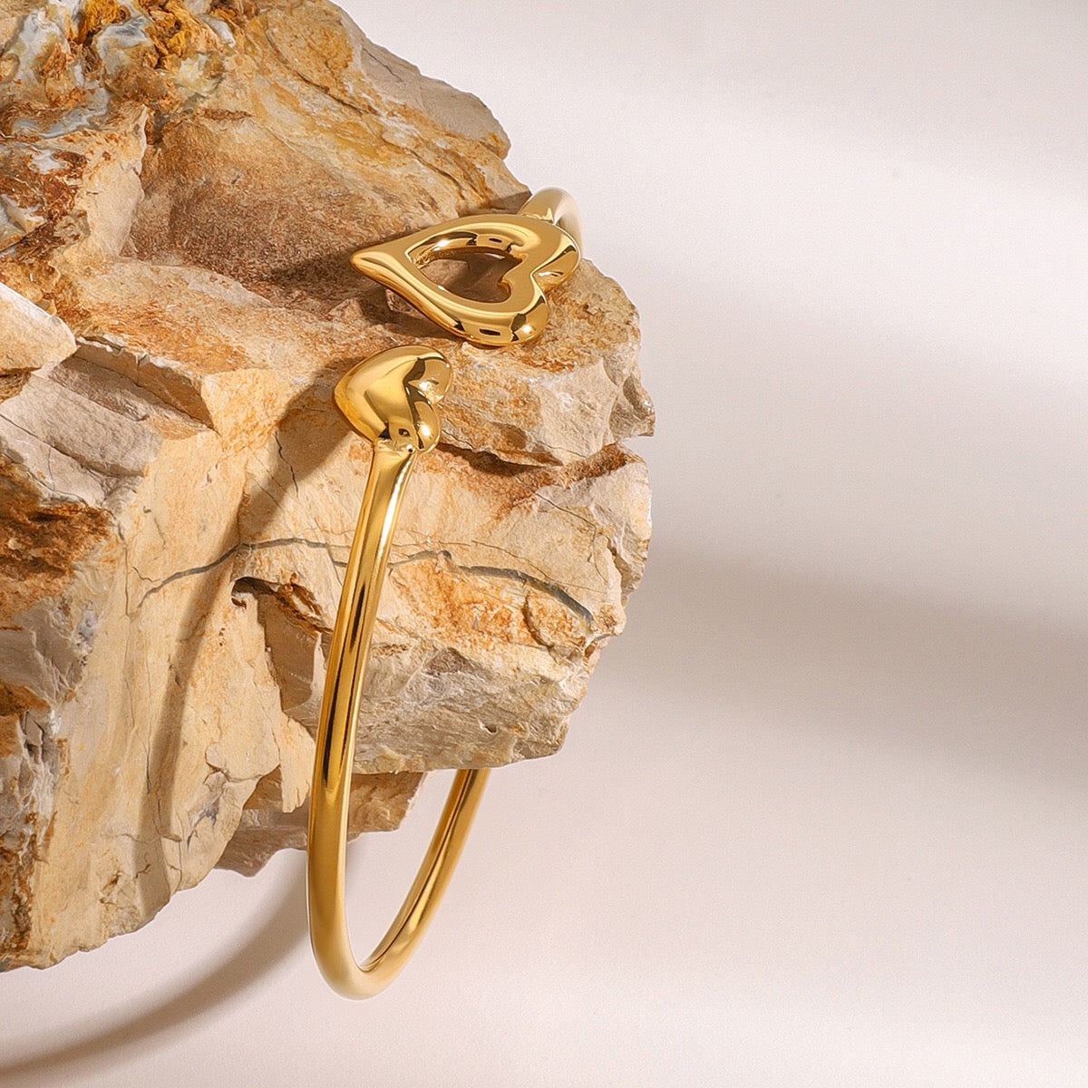 18K Gold Heart to Heart Cuff Bangle Bracelet