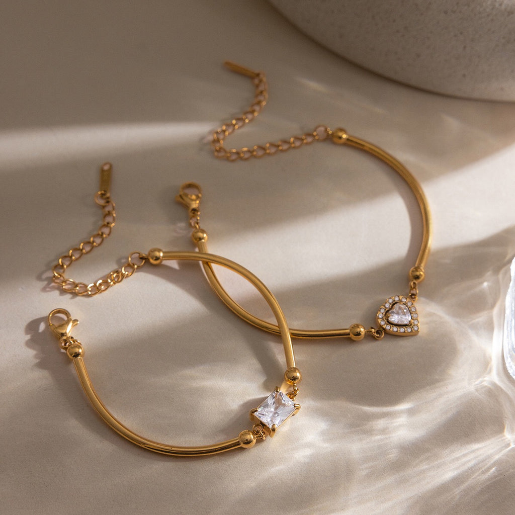 18K Gold Love Me Loud Heart Statement Chain Bracelet