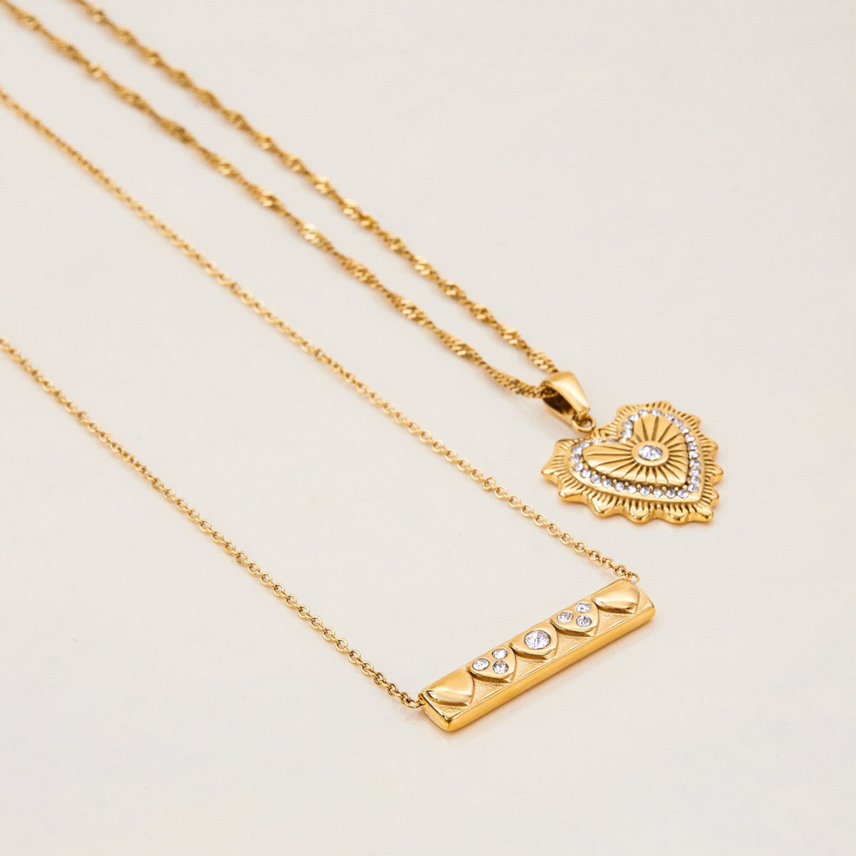 18K Gold Heart Signal Pendant Layered Necklace Set