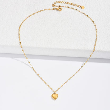 18K Gold Minimalist Heart Necklace