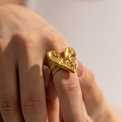 18K Gold Hammered Heart Statement Ring