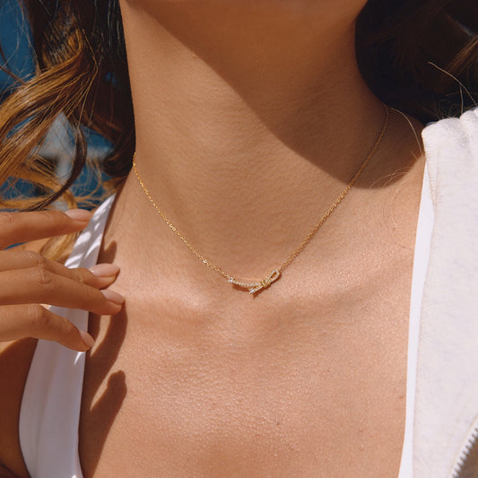18K Gold The Promise Knot Pave Dainty Pendant Necklace