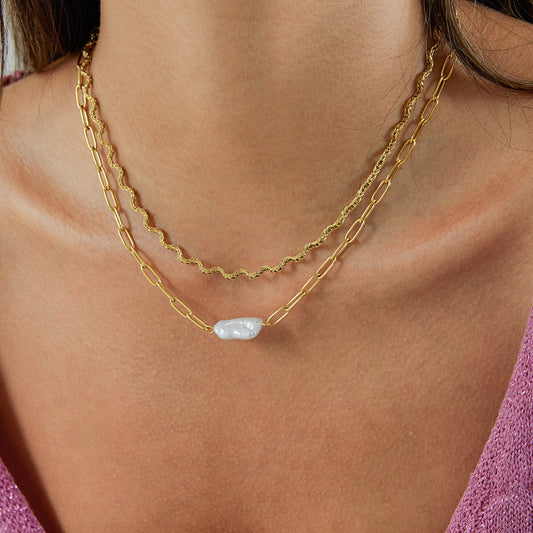 18K Gold Soft Touch Pearl Pendant Paperlicp Chain Layered Necklace Set