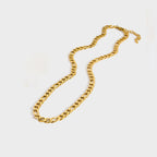 18K Gold Essential Figaro Chain Necklace