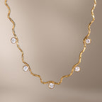 18K Gold Celeste Elegant Dainty Wavy Chain Necklace