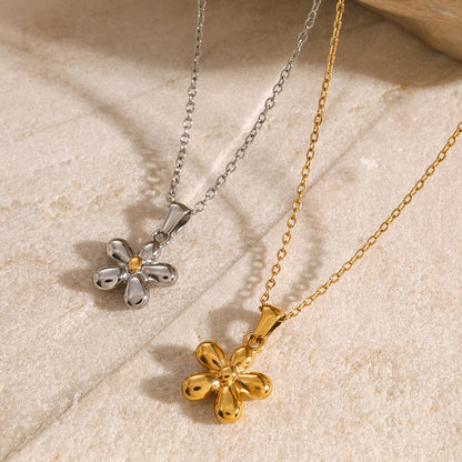 18K Gold Cherry Flower Pendant Necklace