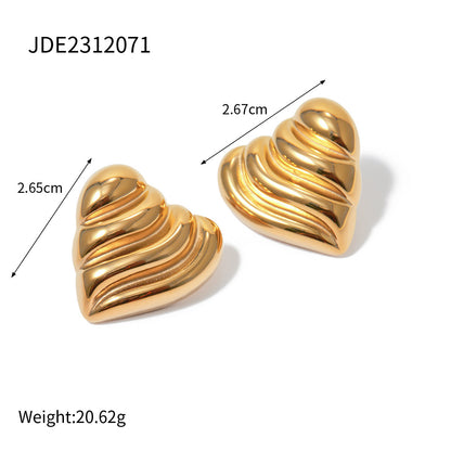 18K Gold Ribbed Heart Statement Stud Earrings