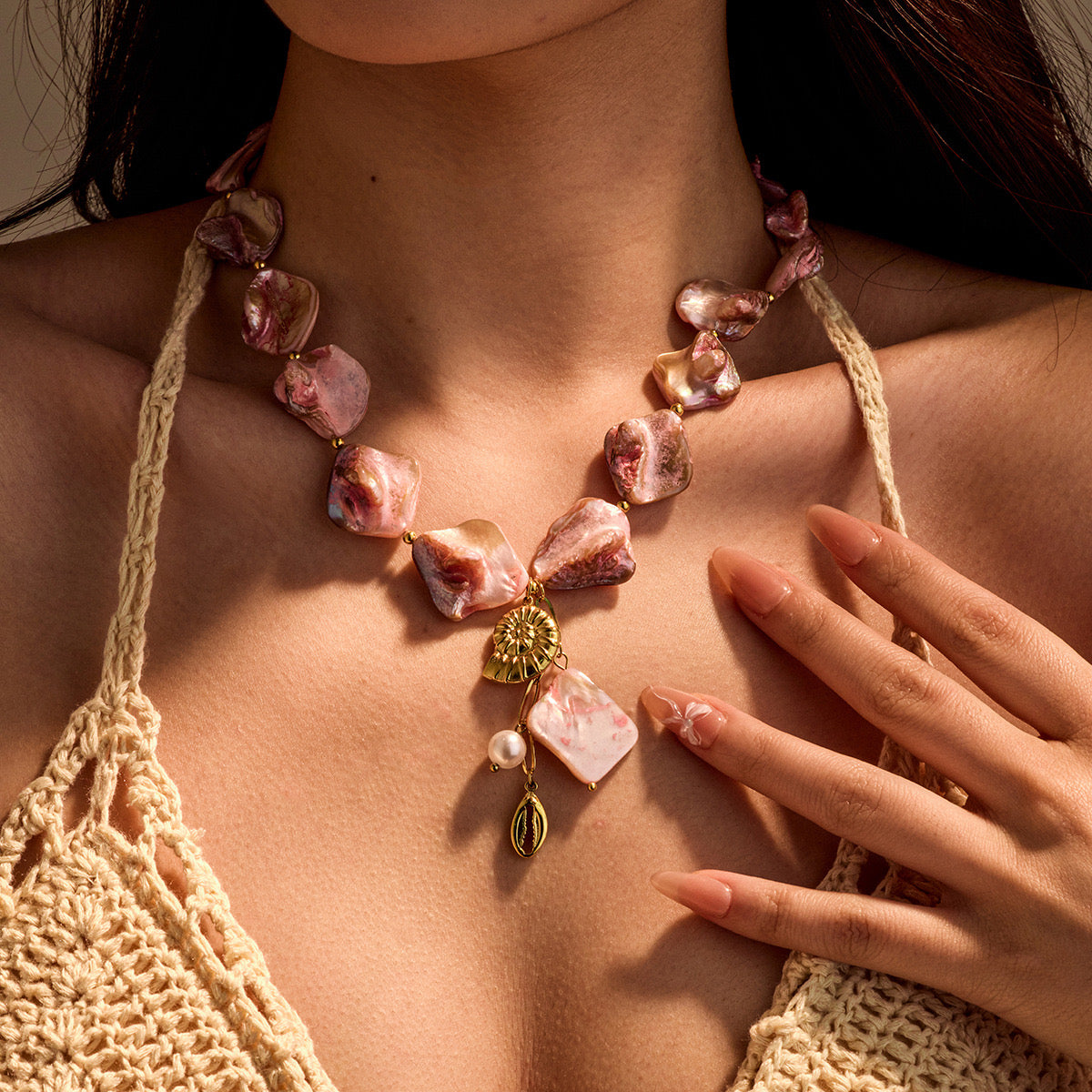 18K Gold Pink Seashell Chunky Statement Summer Necklace