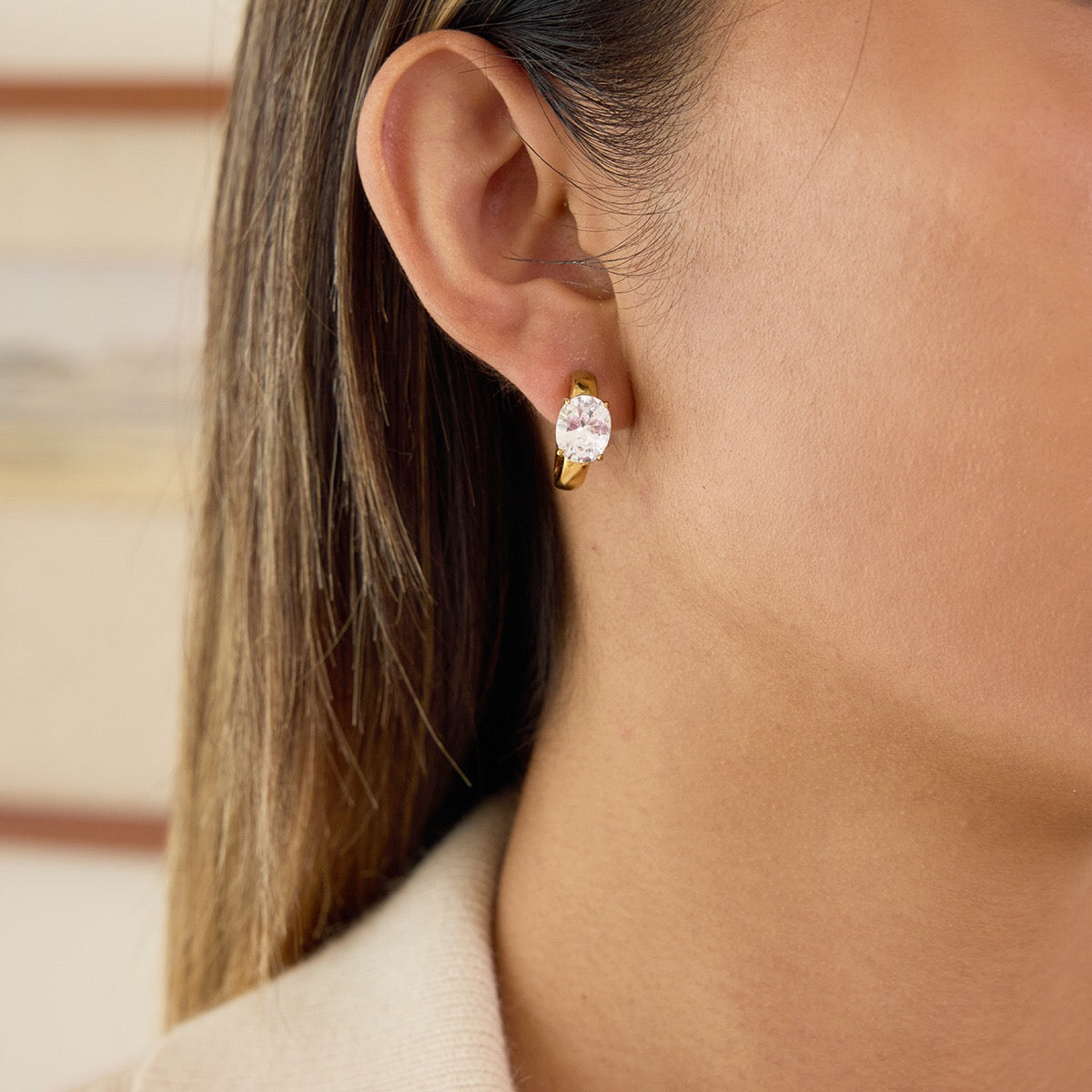 18K Gold Essential Bling Small Hoop Huggie Earrings