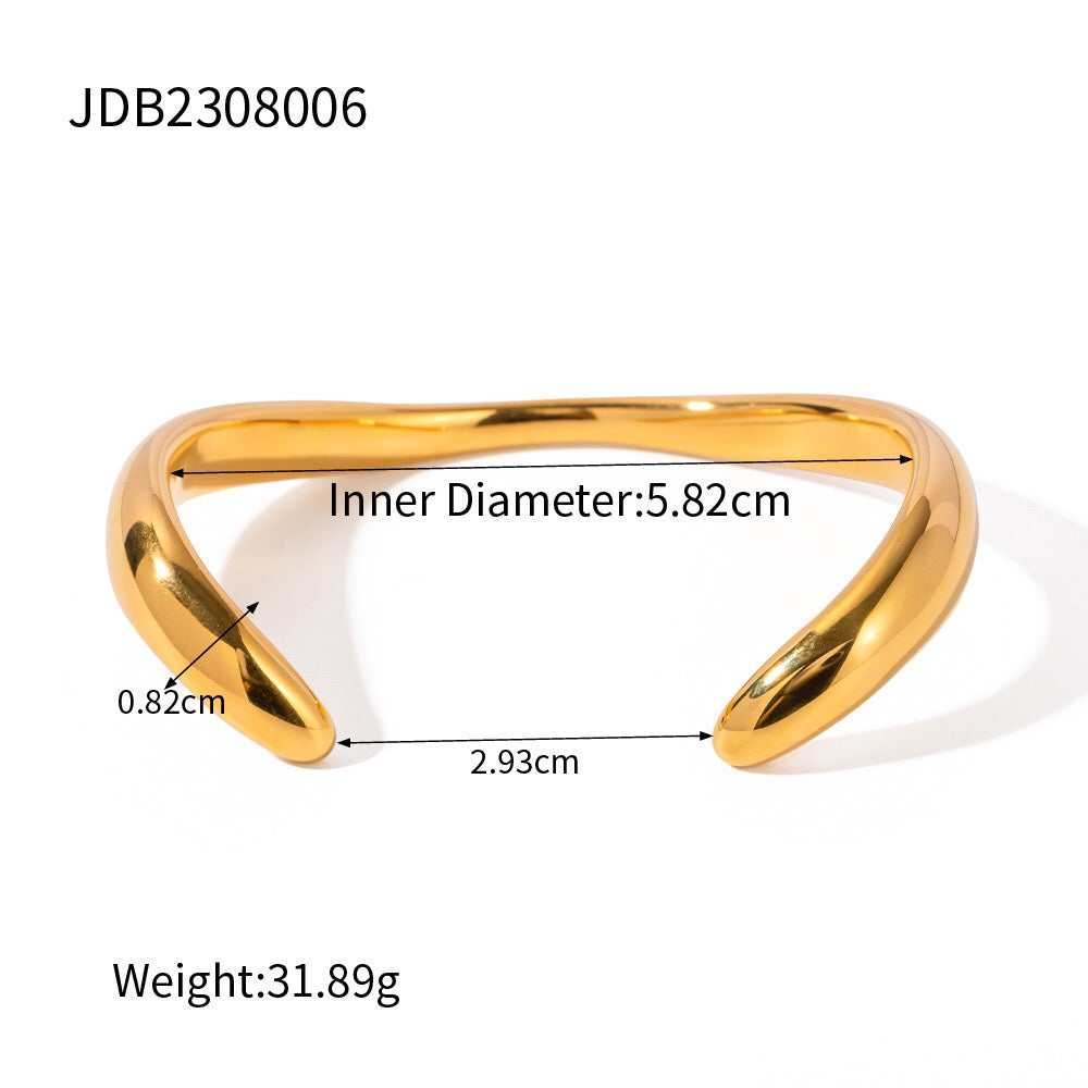 18K Gold Radiance Statement Cuff Bangle Bracelet