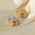 18K Gold Ribbed Chunky Huggie Earrings