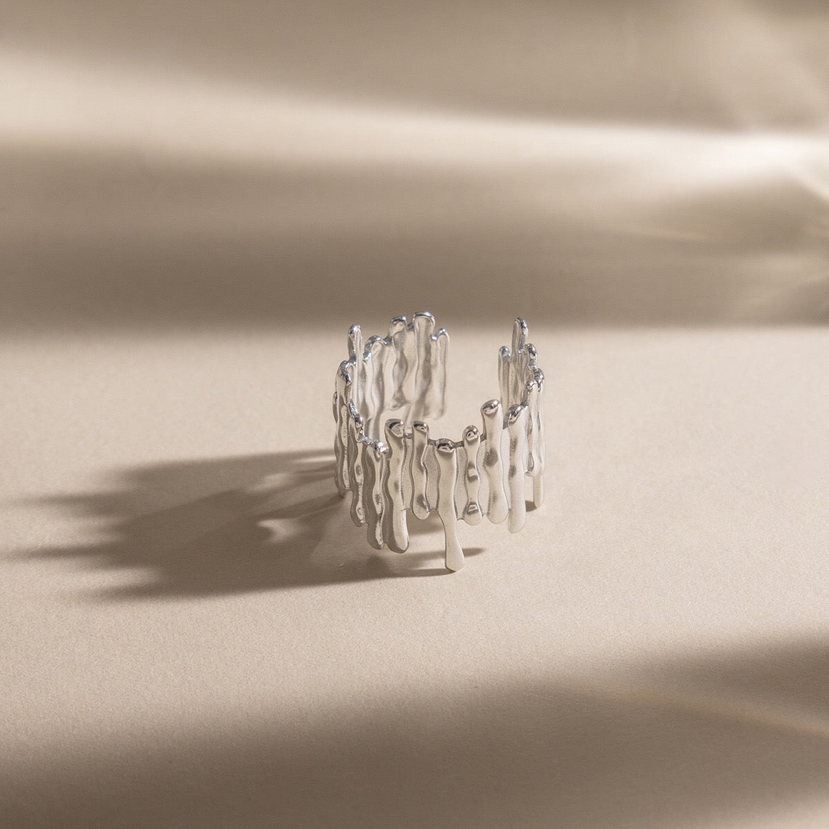 18K Gold and Silver Urban Edge Geometric Band Ring