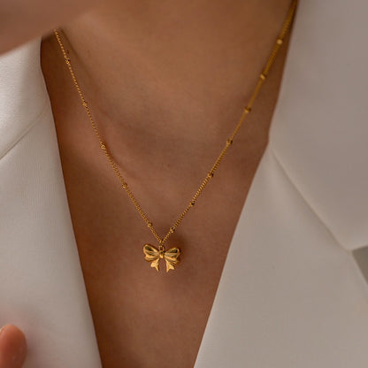 18K Gold Bow Necklace