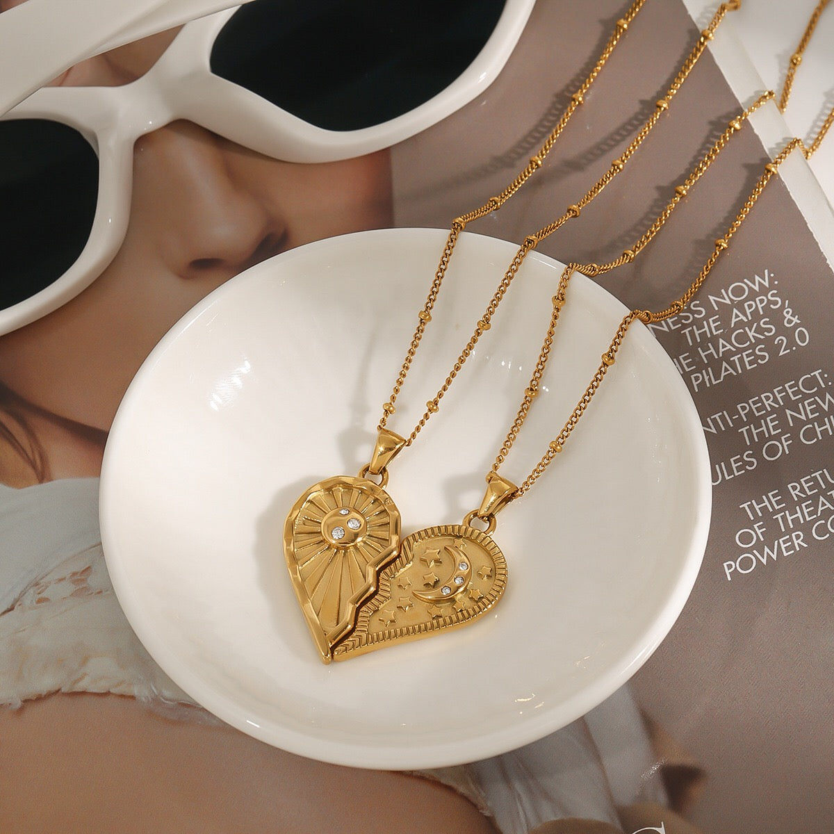 18K Gold Moon And Sun Heart Couple Necklace