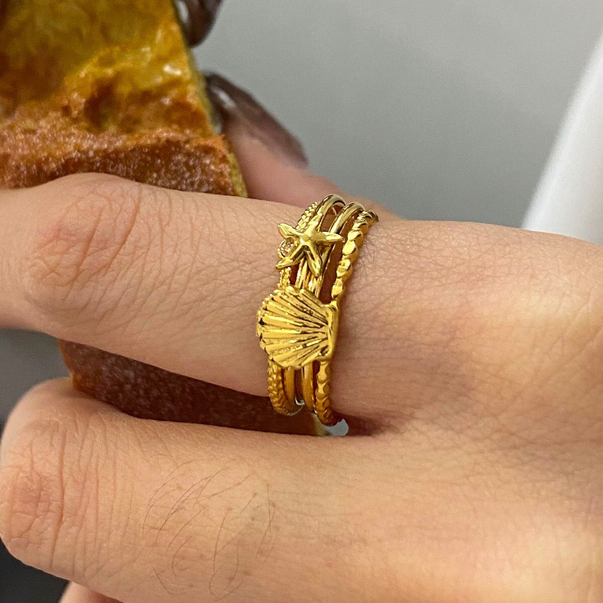 18K Gold Goddess Glow Four Leaf Clover Stacking Rings Set