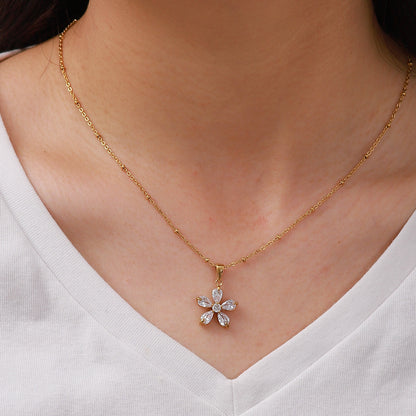18K Gold Bling Flower CZ Pendant Necklace