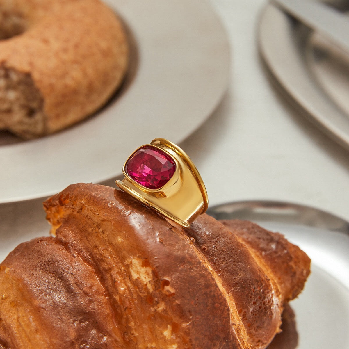 18K Gold Power Pink Statement Cocktail Ring