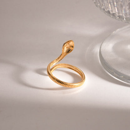 18K Gold Snake Ring