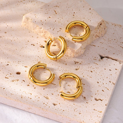 18K Gold Essential Small Hoop Huggie Earrings