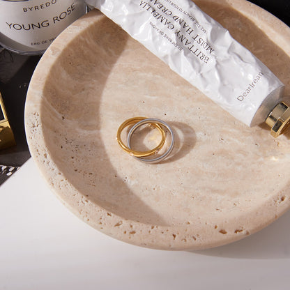 18K Gold and Silver Two Tone Multiple Linked Spinelli Trinity Ring Stack