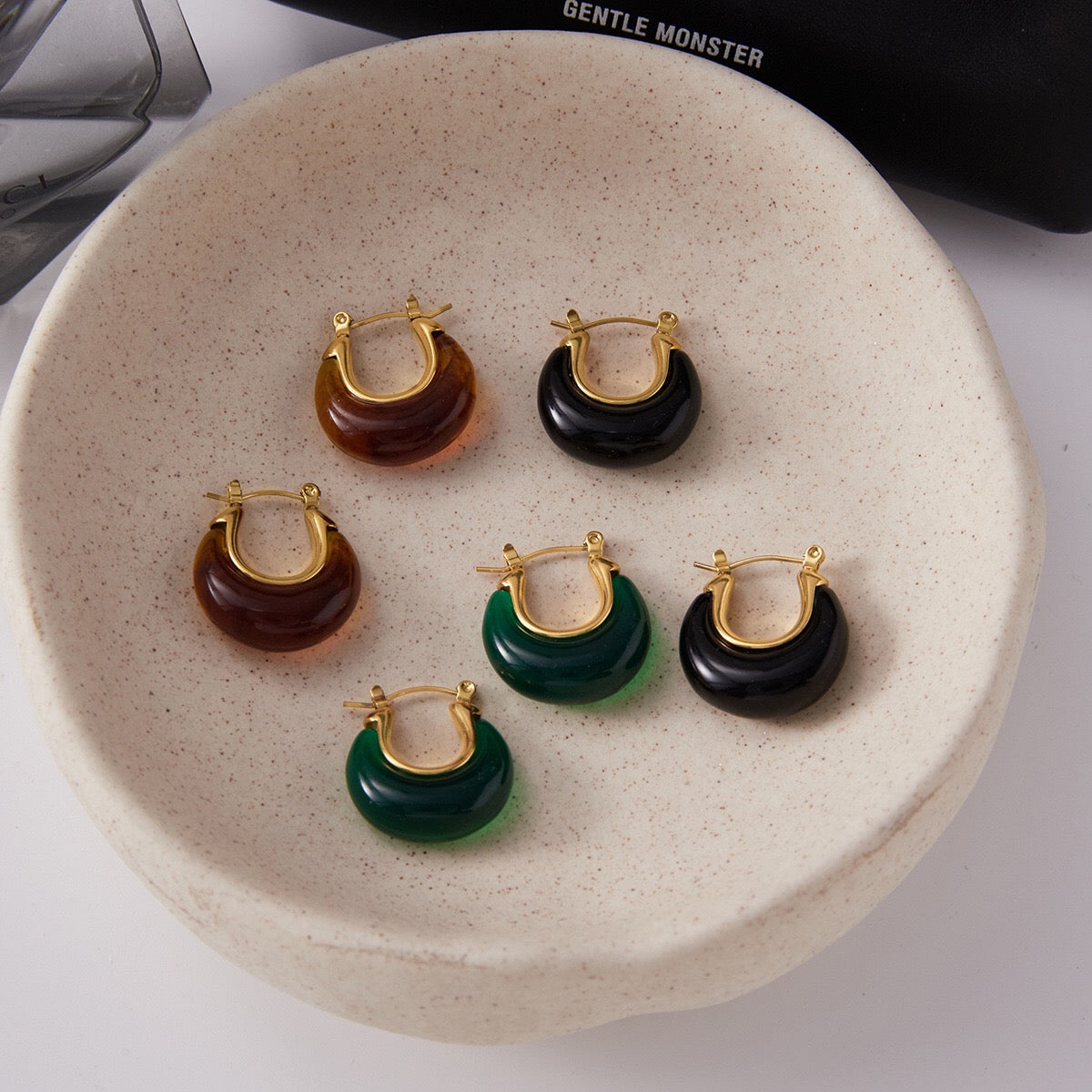 18K Gold Comfort Season Small Hoop Dangle Huggie Earrings