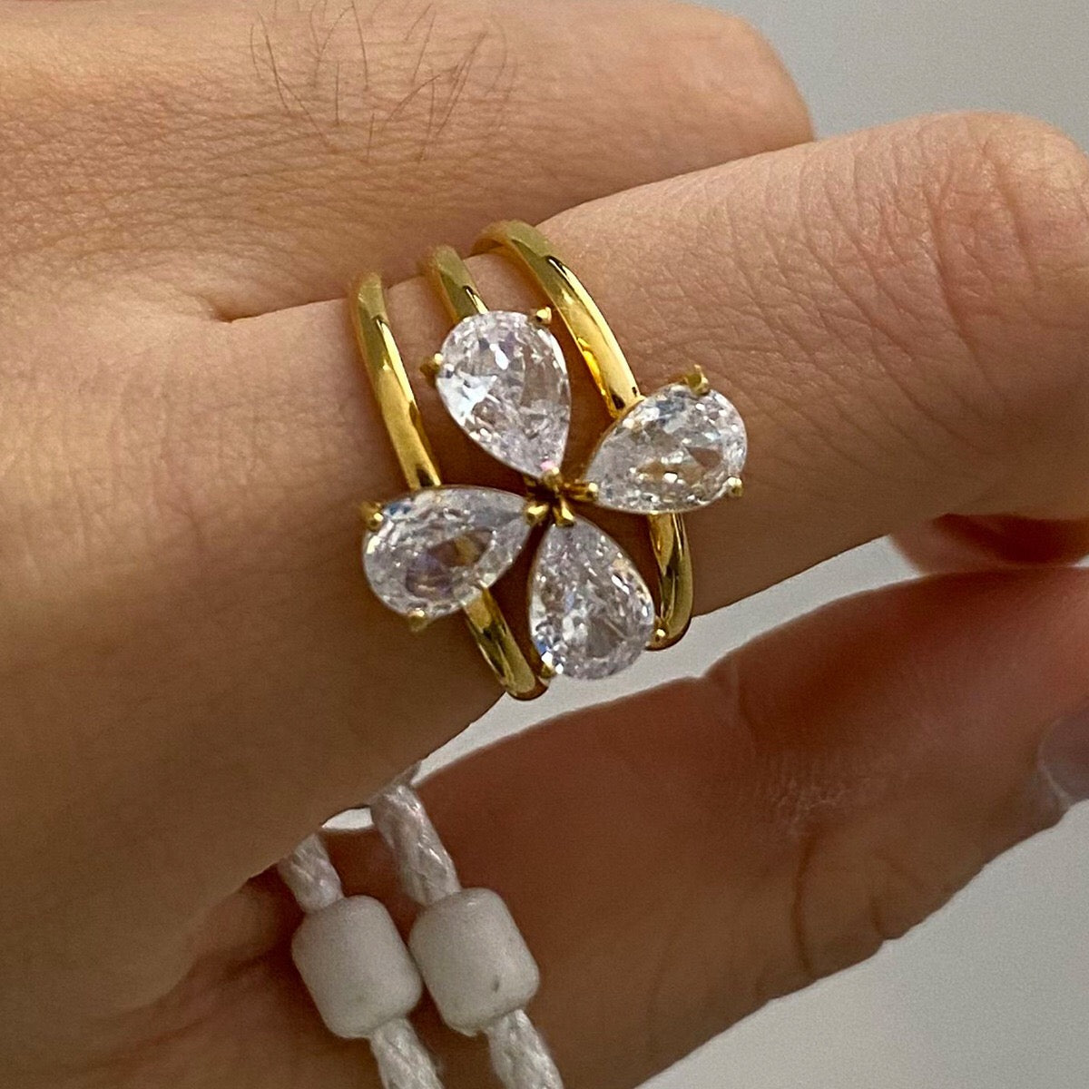 18K Gold Goddess Glow Four Leaf Clover Stacking Rings Set