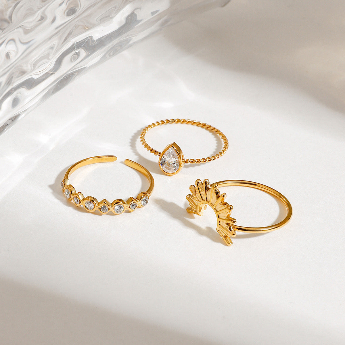 18K Gold Rising Sun Stacking Rings Set