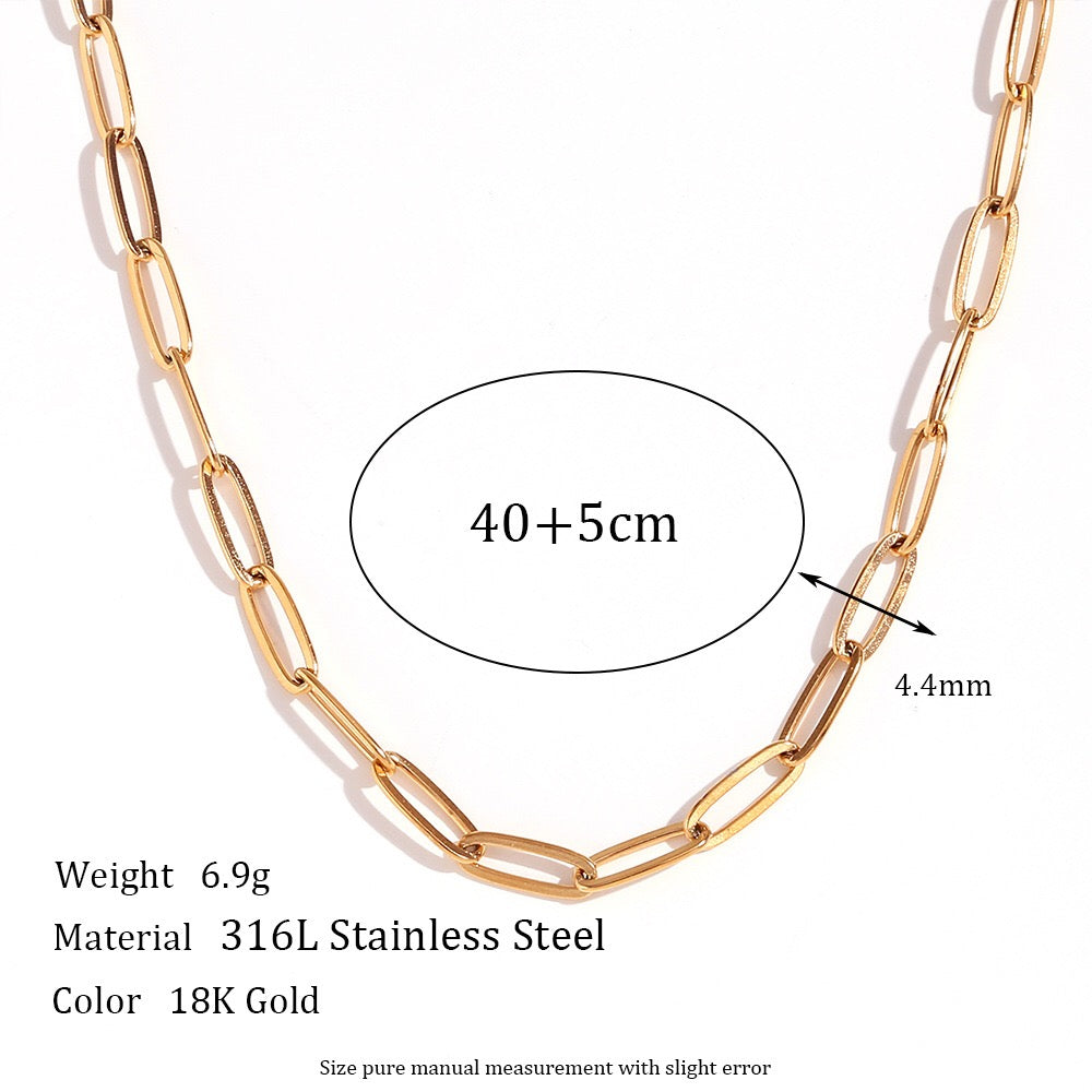 18K Gold Paperclip Necklace