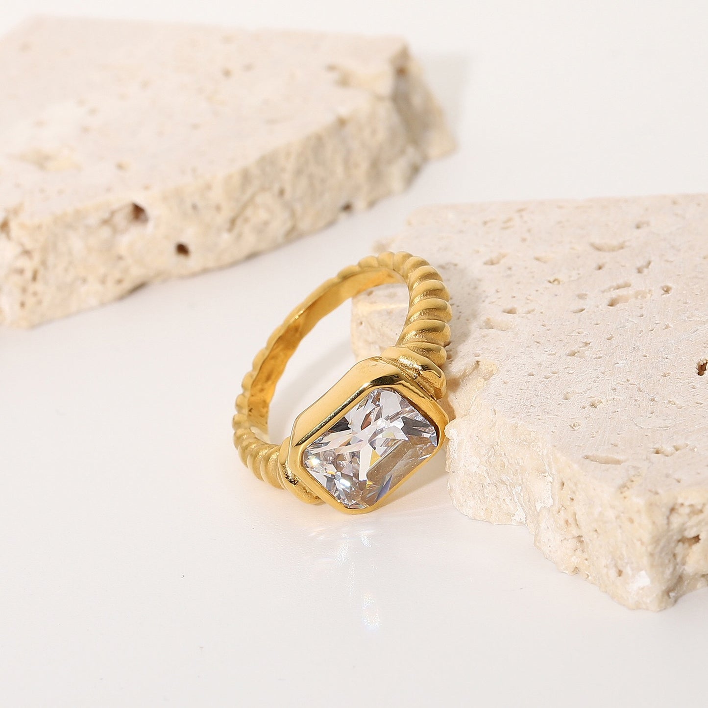 18K Gold Solitaire Statement Ring