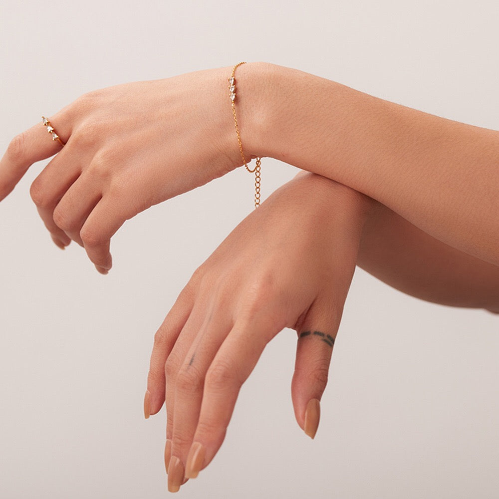 18K Gold Bling Arrow Bracelet