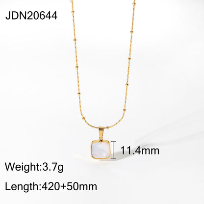 18K Gold Mother of Pearl Dainty Pendant Necklace