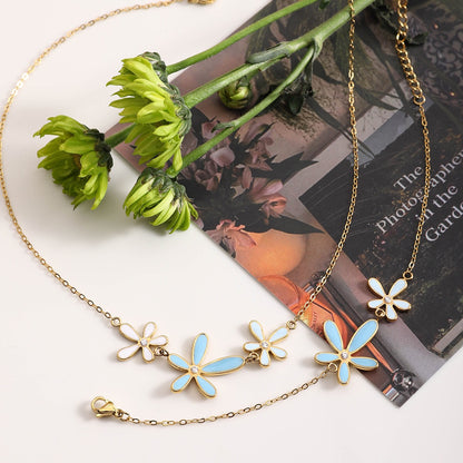 18K Gold Blue Flower Dainty Bracelet