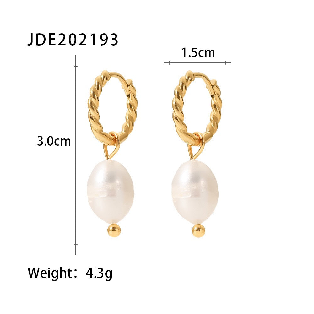 18K Gold Pearl Twisted Small Hoop Huggie Earrings